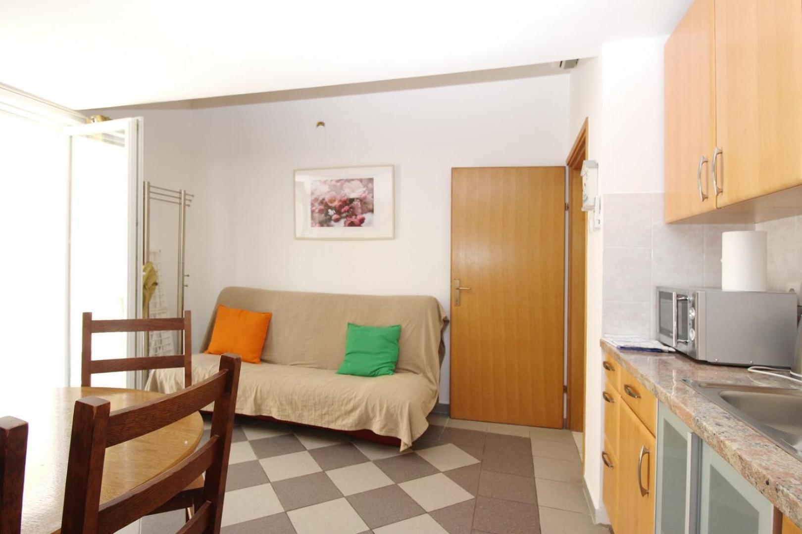 Apartments Mikulan Beach باشْكا المظهر الخارجي الصورة